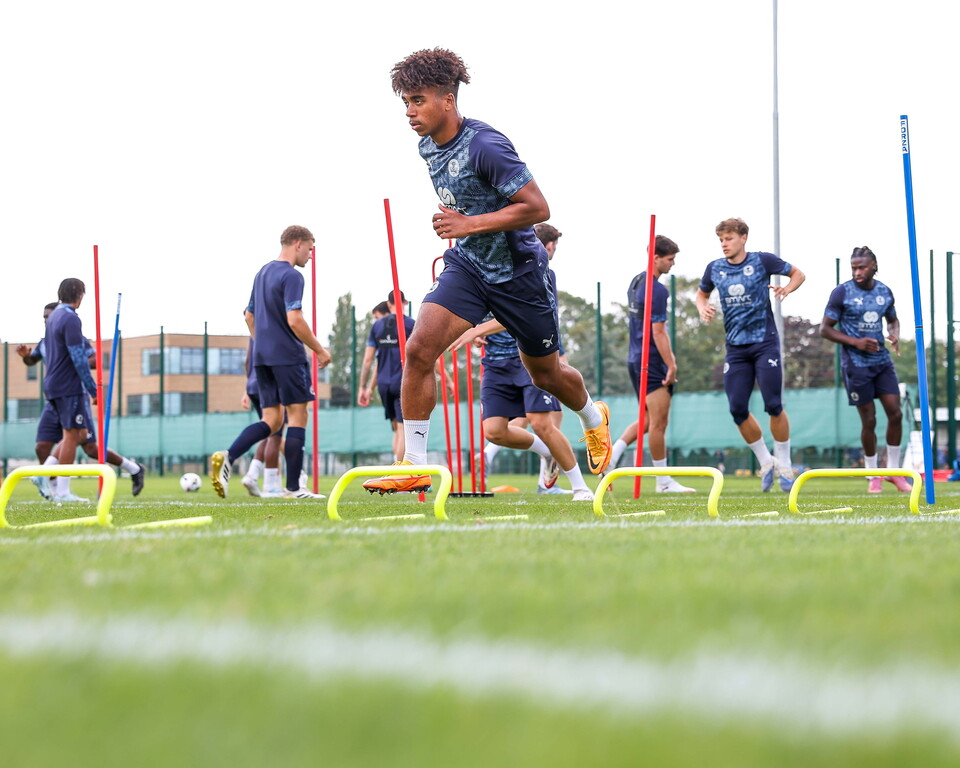 Training Ahead Of Wycombe Wanderers Match