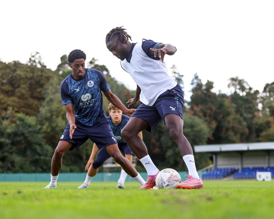 Training Ahead Of Wycombe Wanderers Match