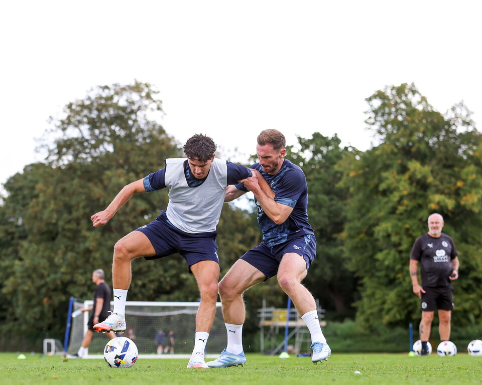 Training Ahead Of Wycombe Wanderers Match