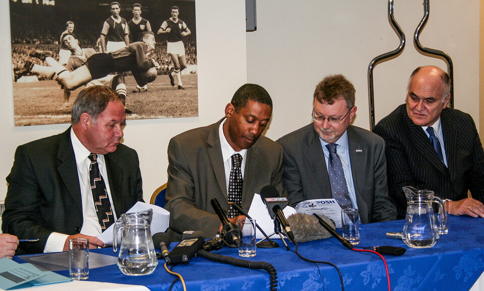 Keith Alexander signs his contract to become Peterborough United Manager