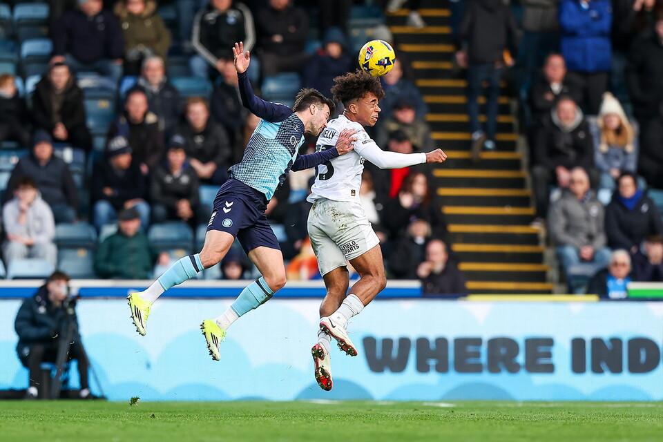 Wycombe Wanderers v Posh