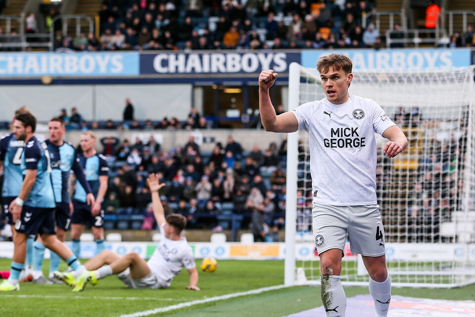 Wycombe Wanderers v Posh