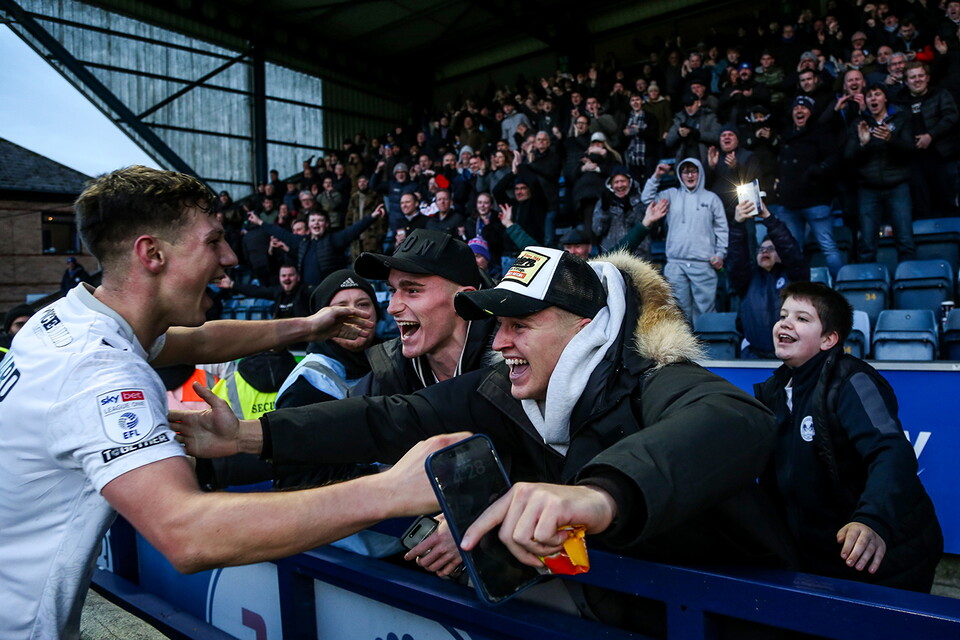 Wycombe Wanderers v Posh