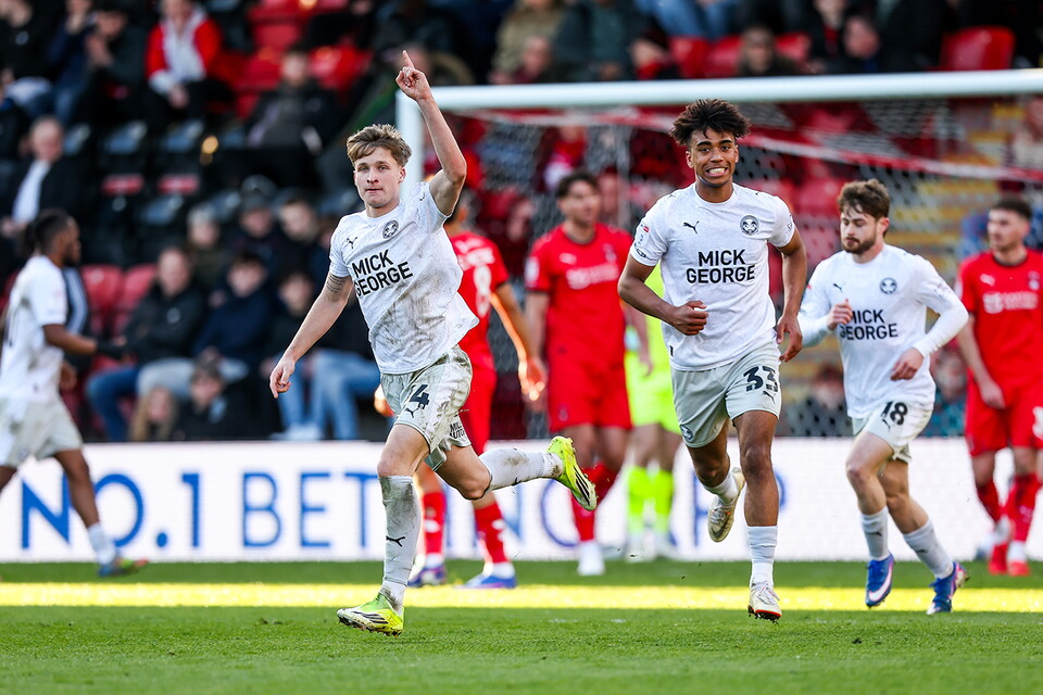 Leyton Orient v Posh