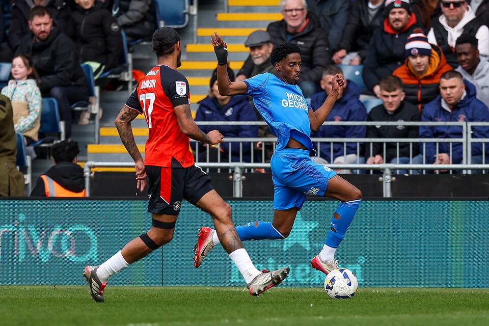 Luton Town v Posh