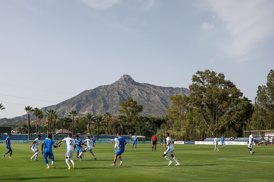 Neom SC v Posh