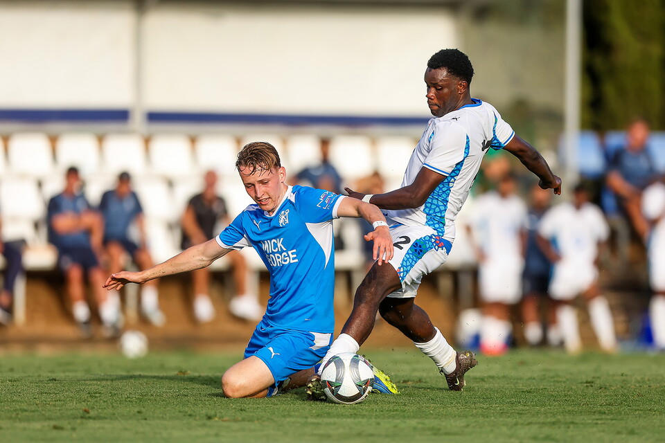 Neom SC v Posh