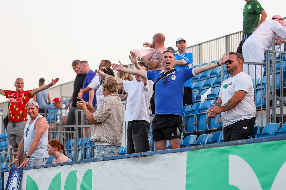 Posh Fans