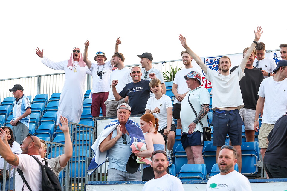 Posh Fans