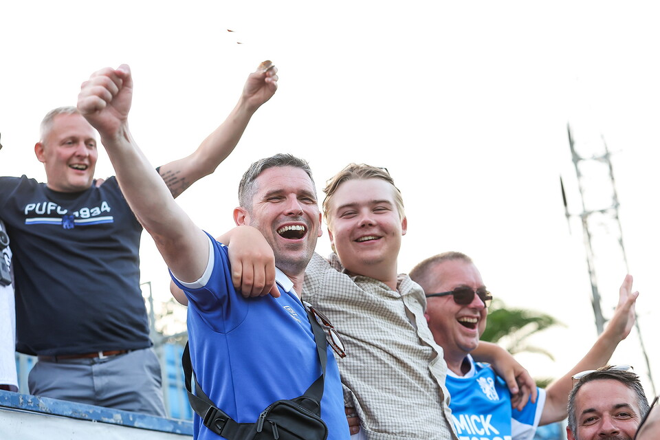 Posh Fans