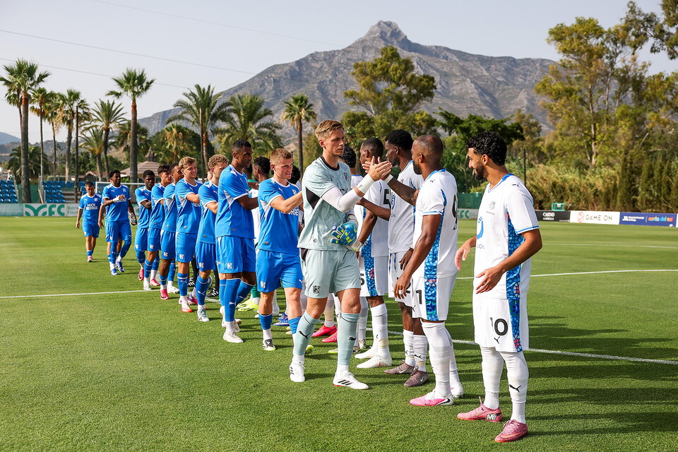 Neom SC v Posh