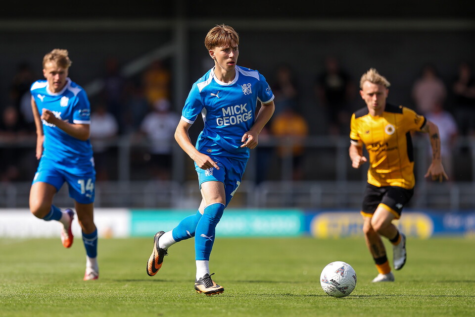 Boston United v Posh