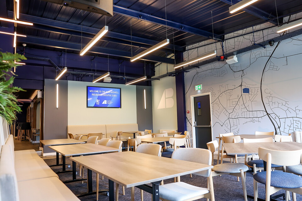 Alan Boswell Insurance Executive Suite