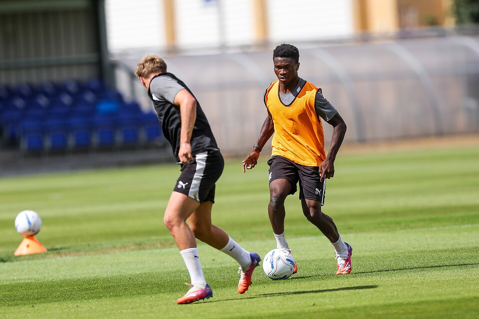 Training Ahead of Mansfield Town