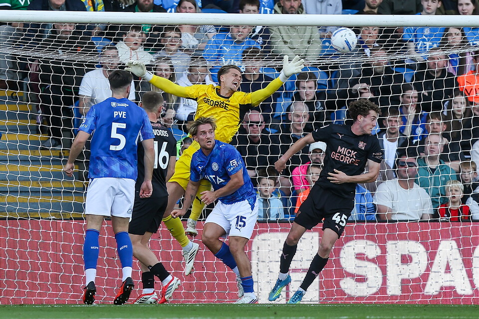 Stockport County v Posh
