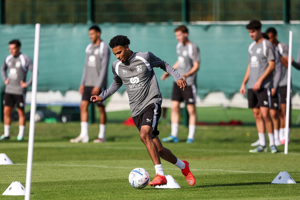 Robbie Savage Takes First Training Session