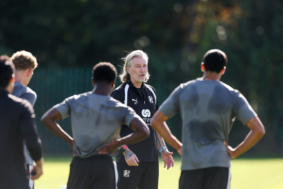 Robbie Savage Takes First Training Session