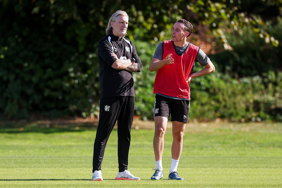 Robbie Savage Takes First Training Session
