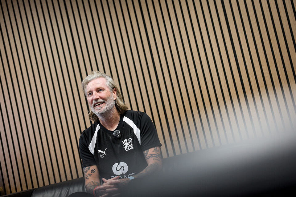 Robbie Savage's First Day As Posh Manager