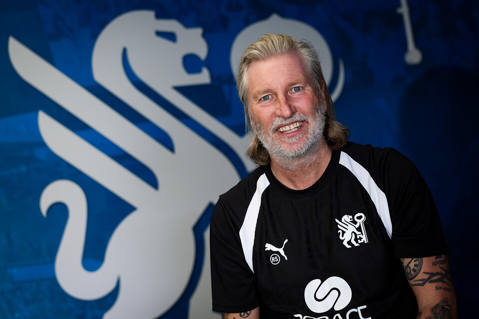 Robbie Savage's First Day As Posh Manager