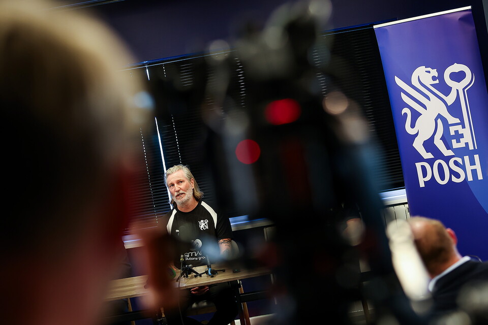 Robbie Savage's First Day As Posh Manager