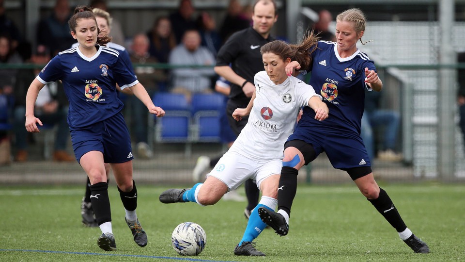 Hannah Hipwell in action