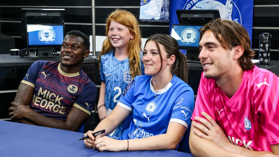 Club Shop Signing Session