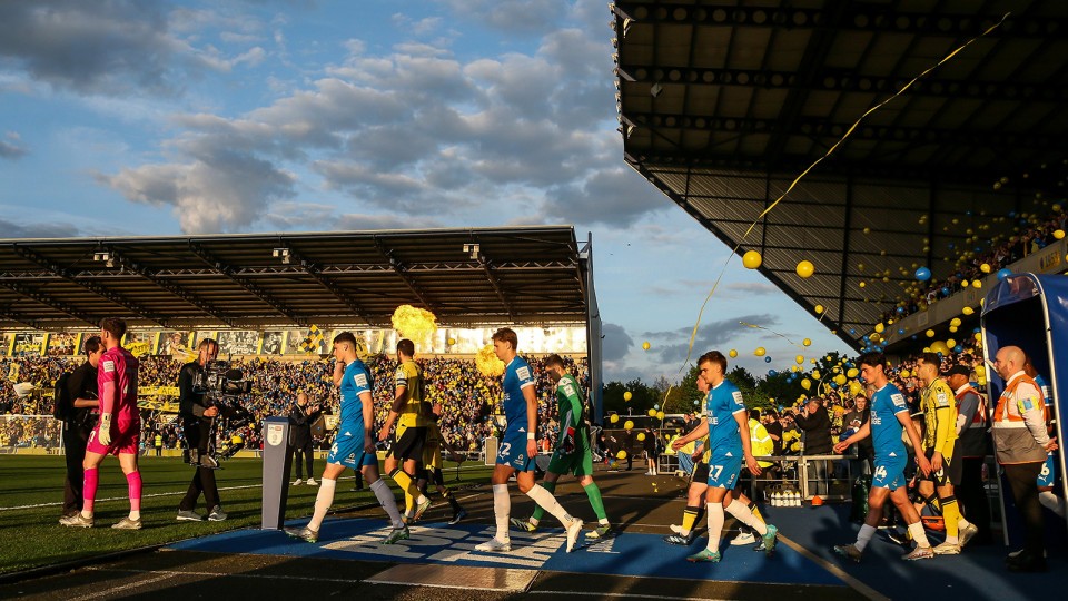Oxford United v Posh