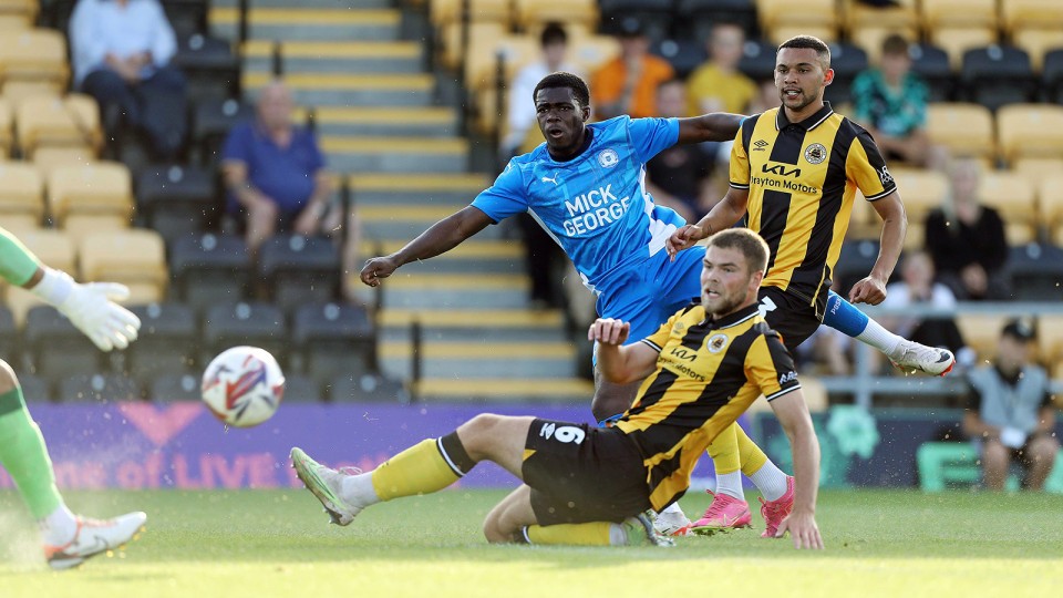 Boston United v Posh