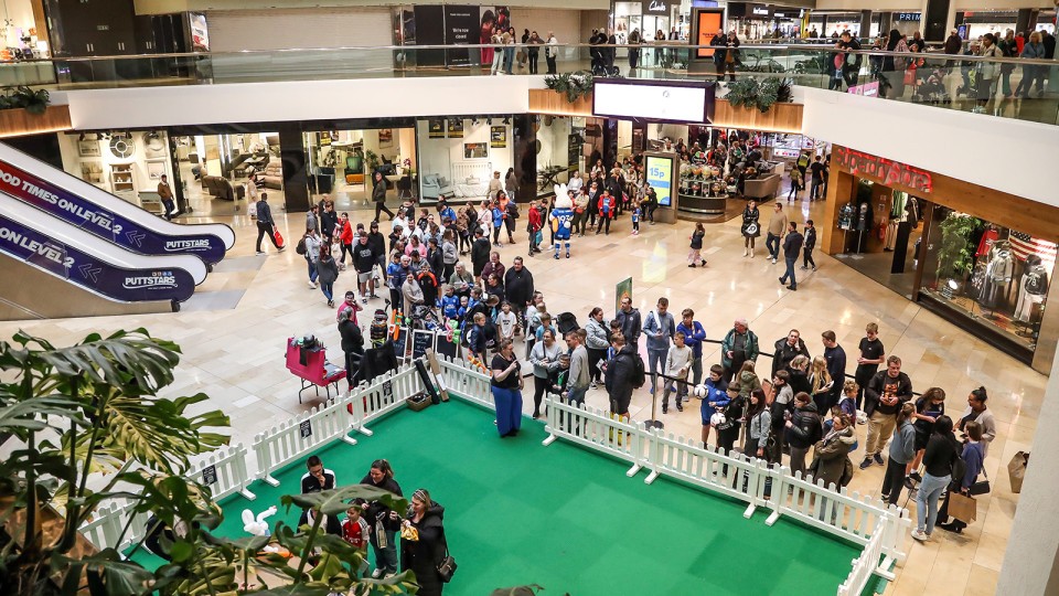 Queensgate Signing Session