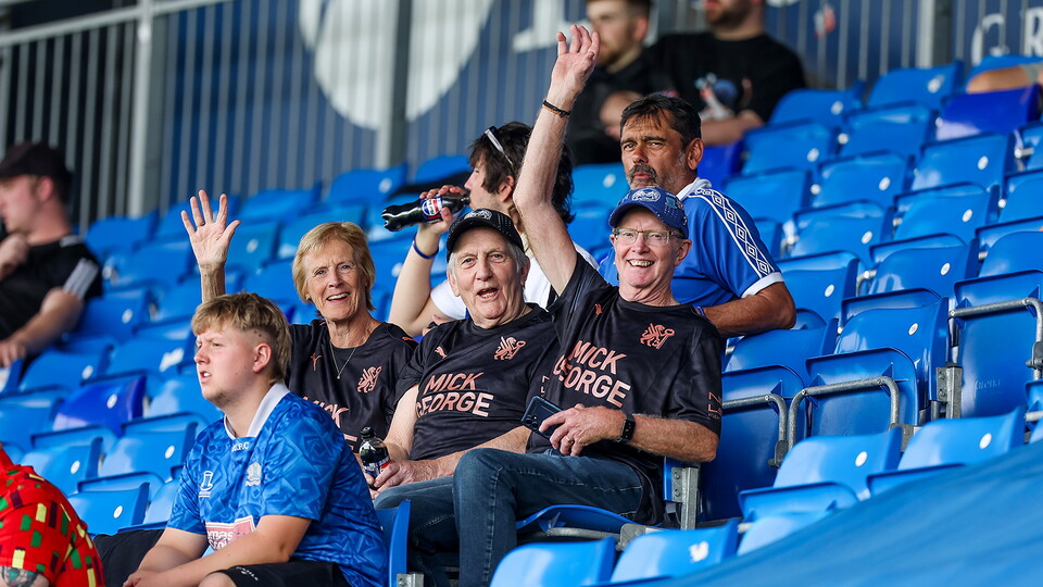 Posh Fans