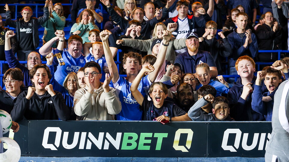 Posh Fans