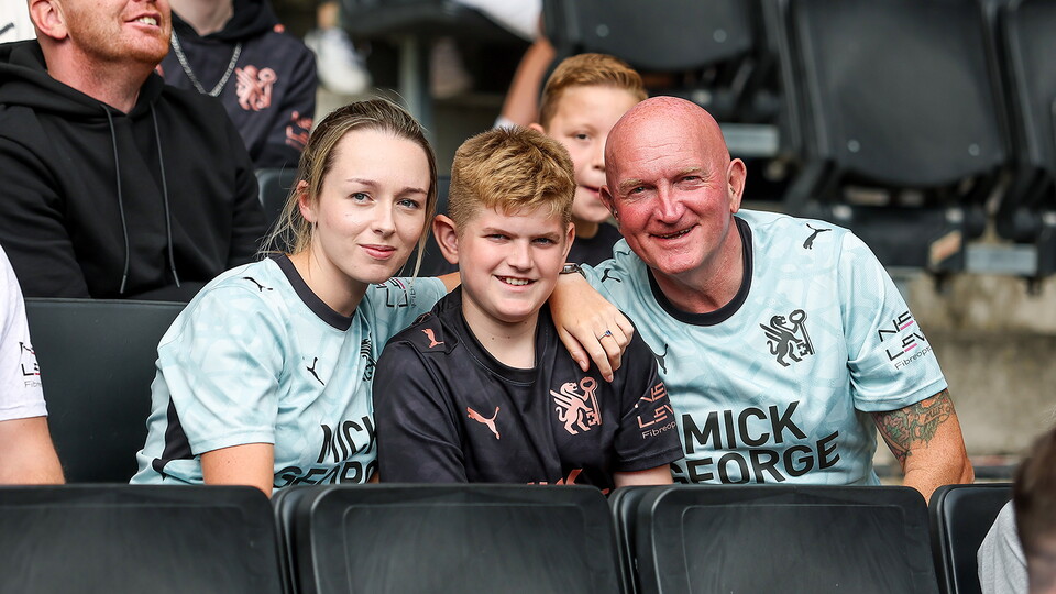 Posh Fans