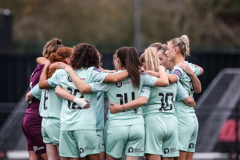 Posh Women Team Huddle