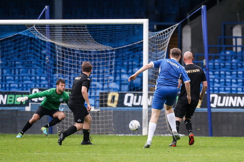 Play on the Pitch 