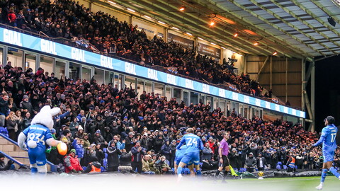 Posh Fans